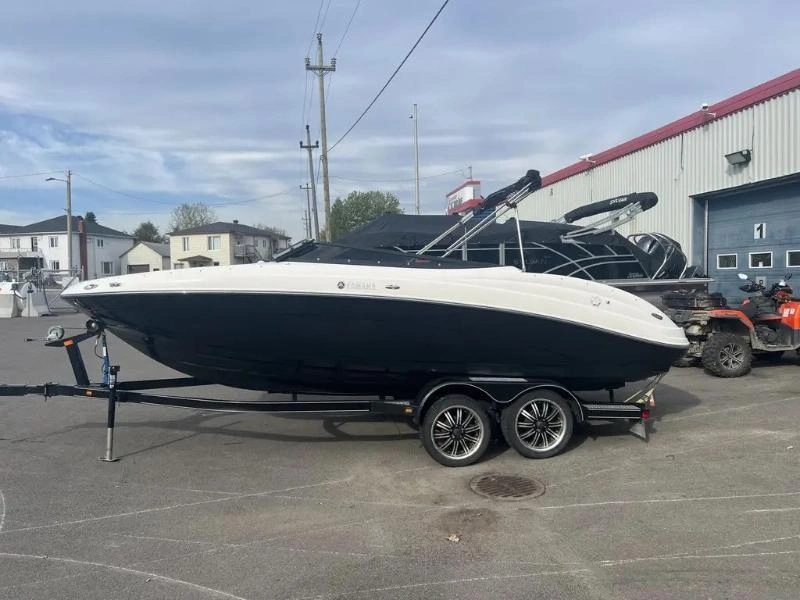 2009 Yamaha 212 Ss alt