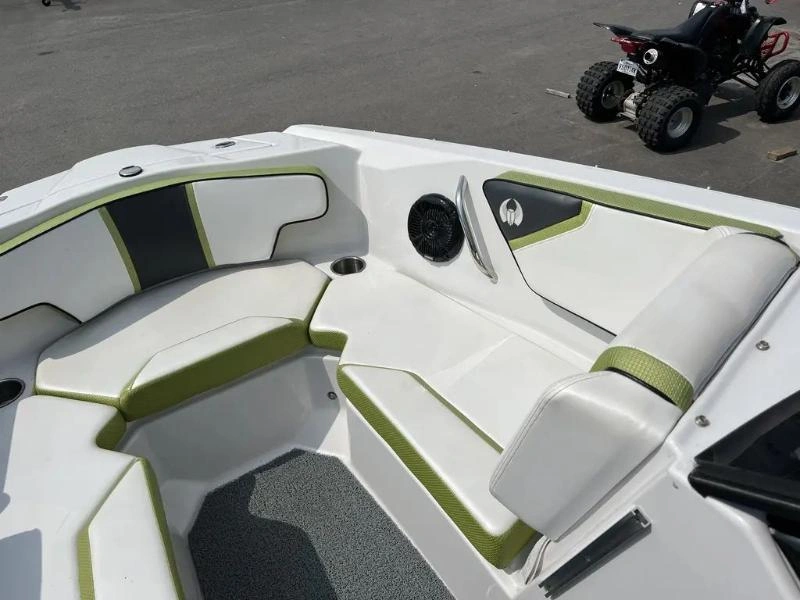 Scarab 215 510hp 2015 alt