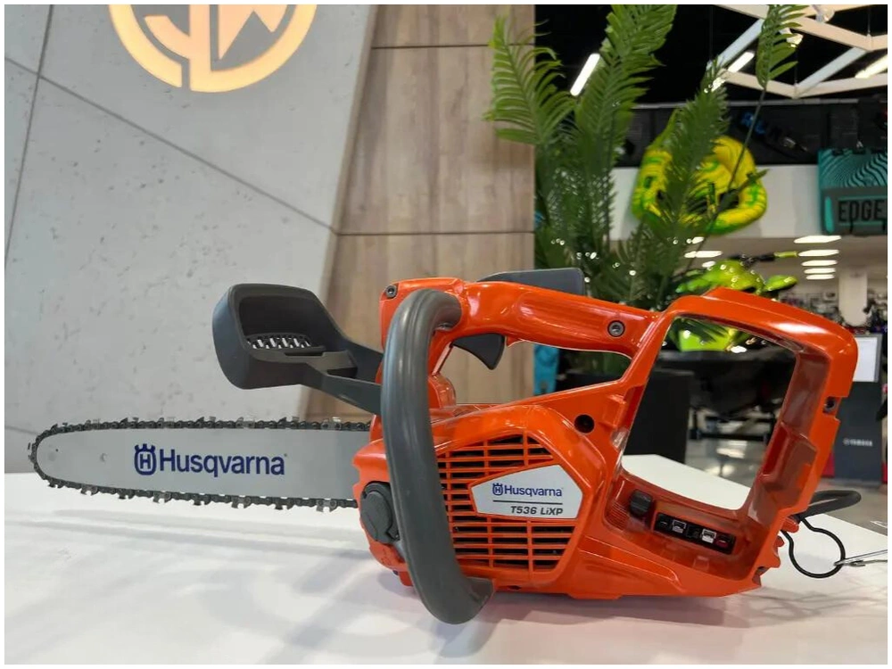 2014 Husqvarna T536li Xp alt