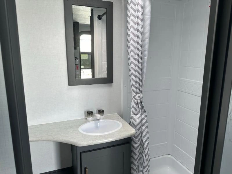 2024 Keystone Rv 1900rd alt