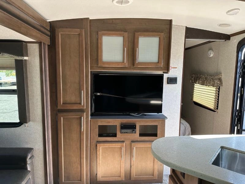 2019 Other Keystone Cougar 32rd alt