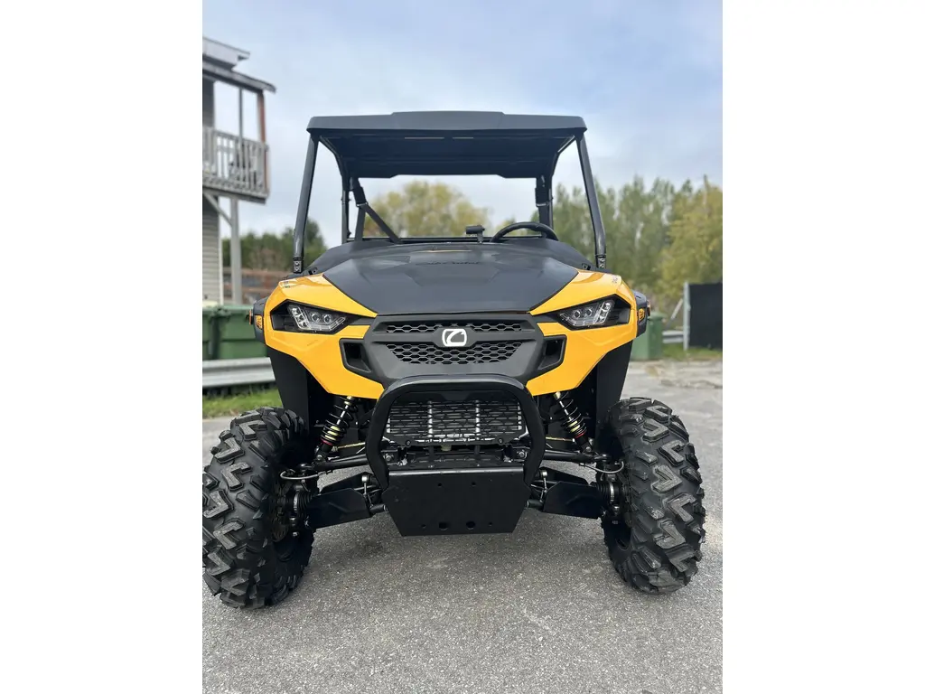 Cub Cadet CHALLENGER  M 550  2024
