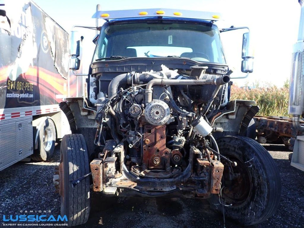 International 7500 2013