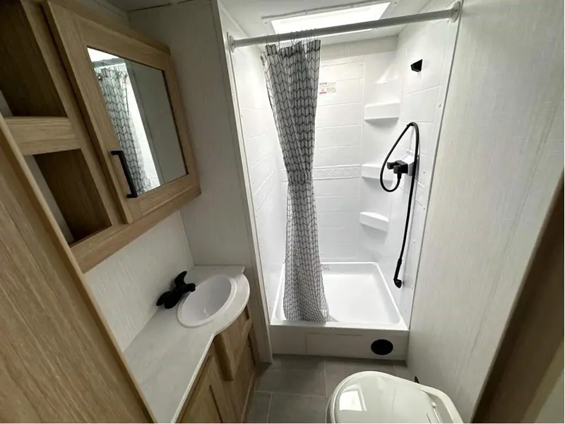 2025 Heartland Prowler 3211BH Deux salles de bain thumbnail 12