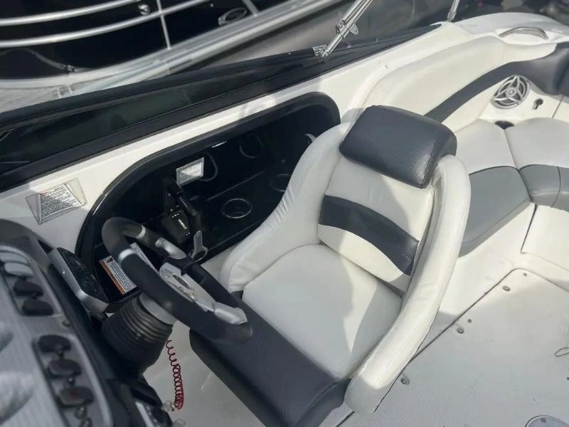 2009 Yamaha 212 Ss alt