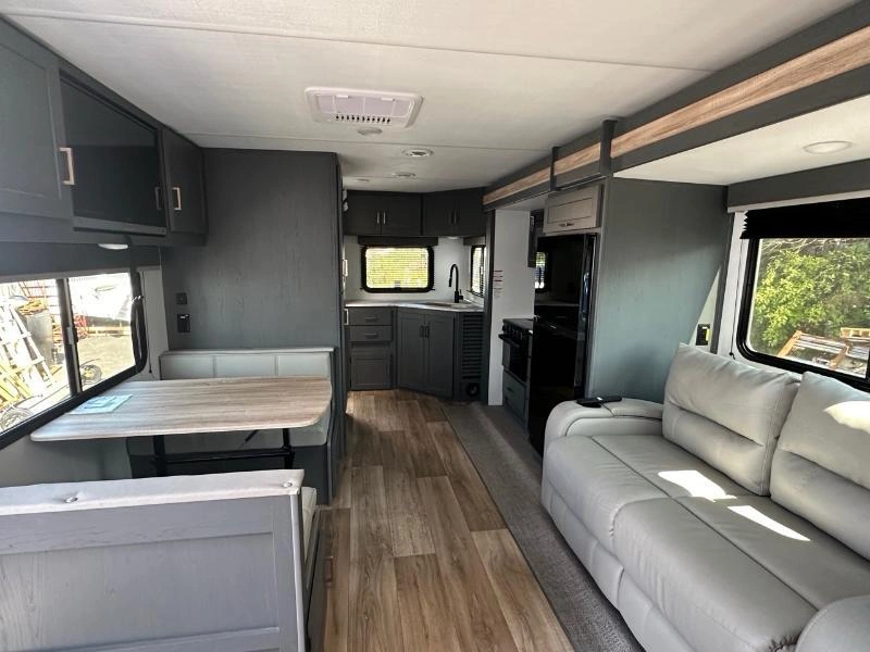 2024 Keystone Rv 2220ml alt