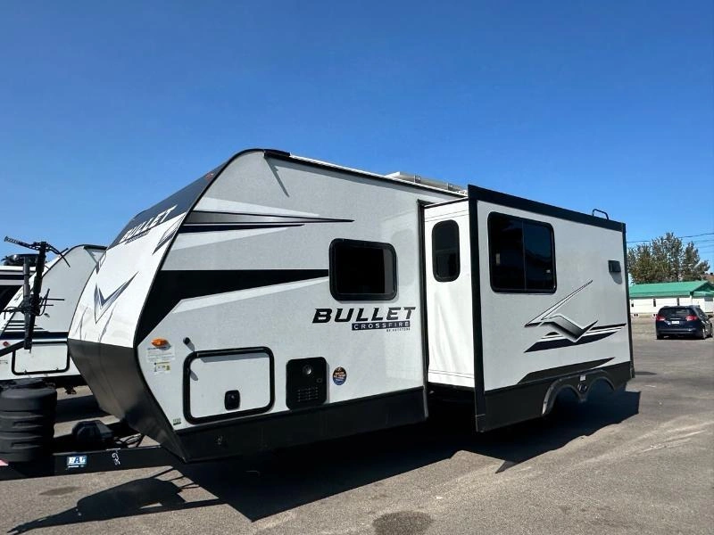 2024 Keystone Rv 2220ml alt