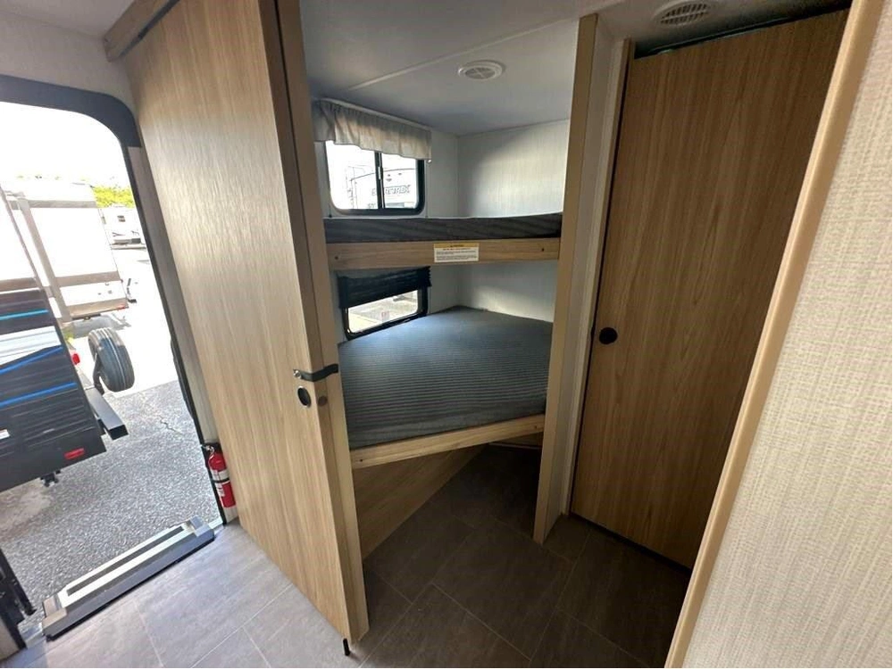 Heartland Prowler 3211bh Deux Salles De Bain 2025 alt
