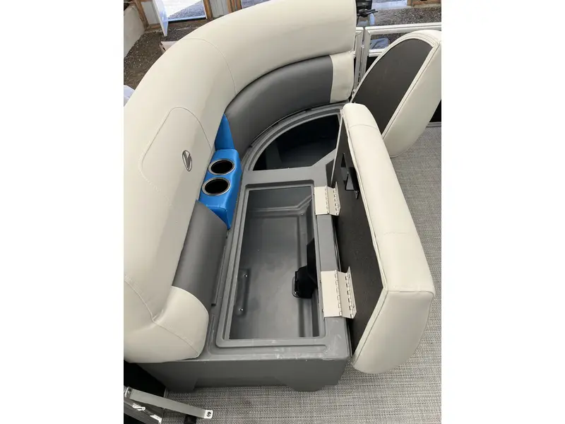 Legend 18 FUN PONTOON 2024