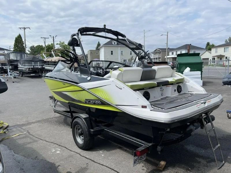 Scarab 215 510hp 2015 alt