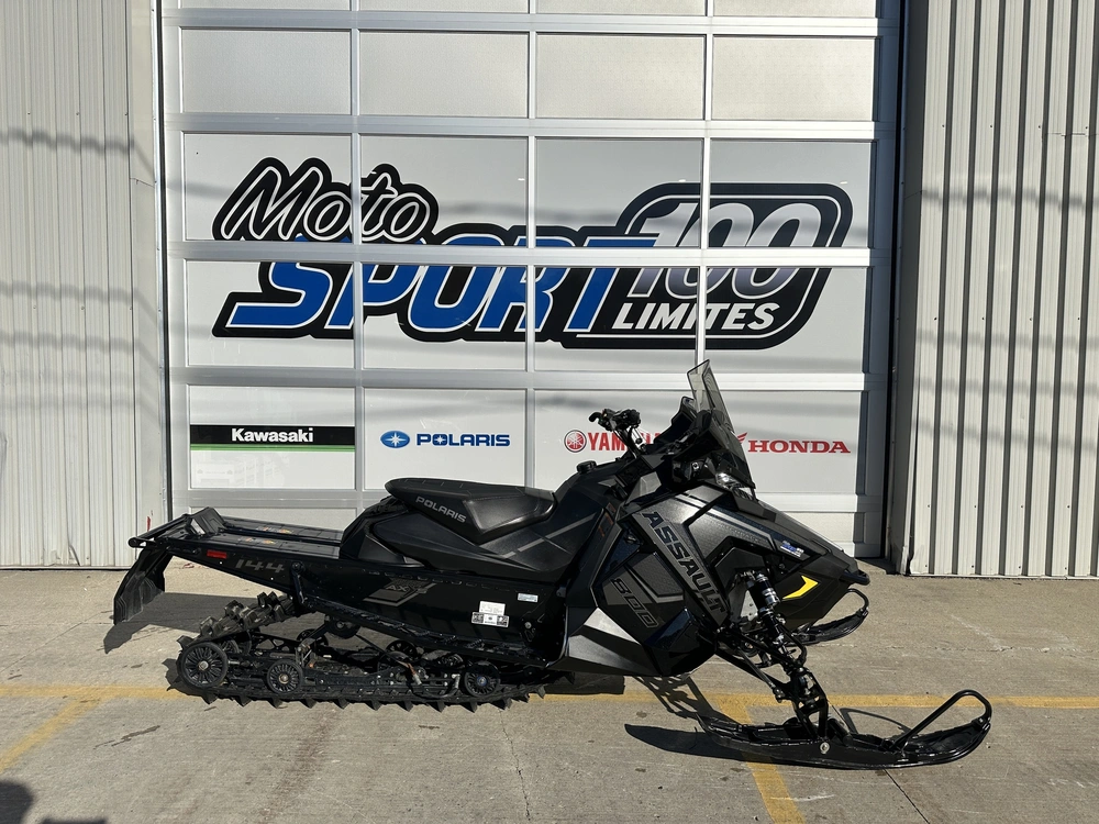 Polaris 800 Switchback Assault 144 2020 alt
