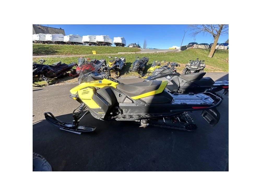 2021 Ski-doo Renegade Adrenaline 900ace Turbo alt