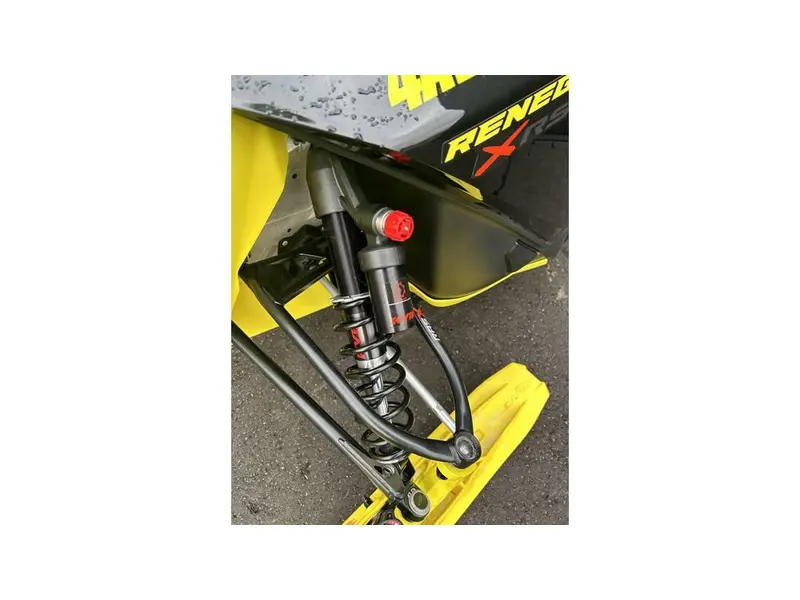 2022 Ski-Doo RENEGADE XRS 850