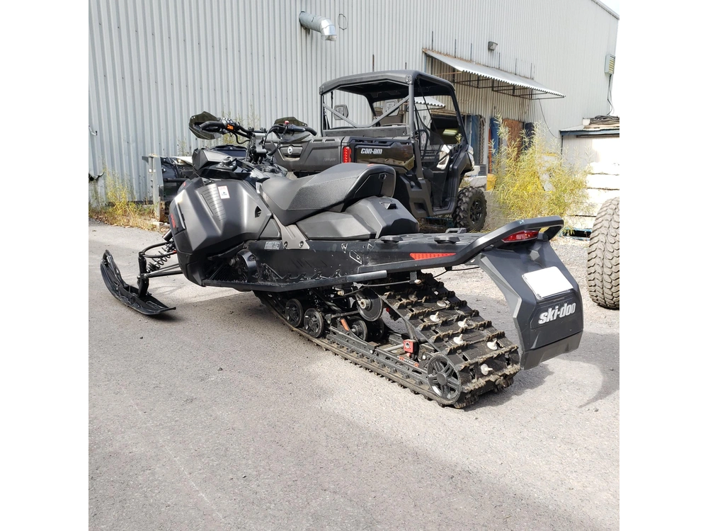 Ski-doo Renegade X-rs 900 Ace Turbo R Ice Ripper Xt 1.25 E.s. W/ 7.8 Lcd Display 2023 alt