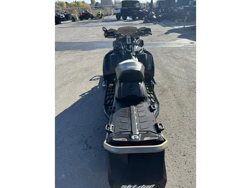 2022 Ski-Doo MACH Z 900ACE TURBO R