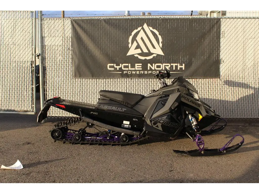 2024 Polaris Patriot Boost Switchback Assault 146 Gloss Black