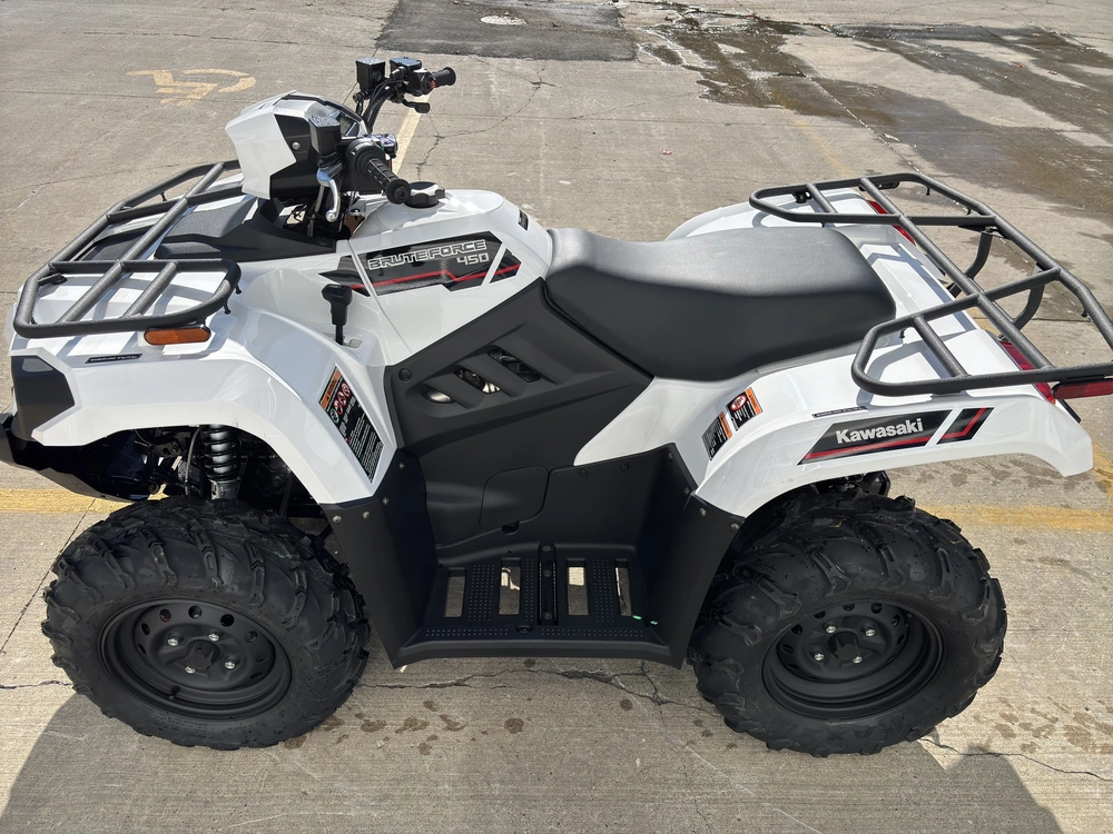 2025 Kawasaki Brute Force 450 alt