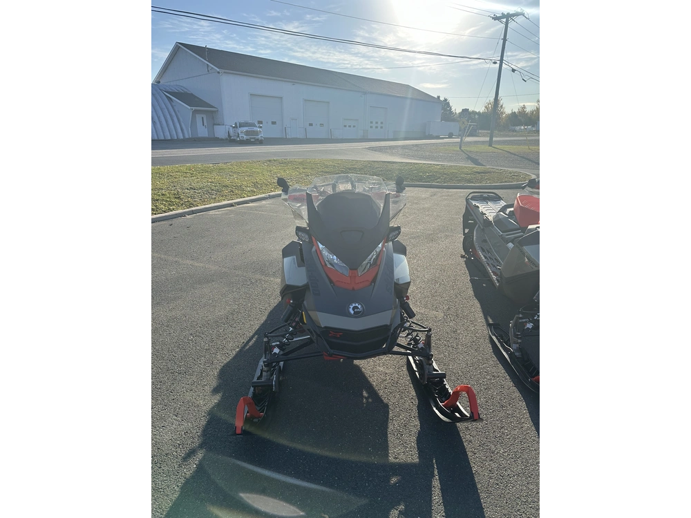 2022 Ski-doo Backcountry X-rs 850 E-tec alt