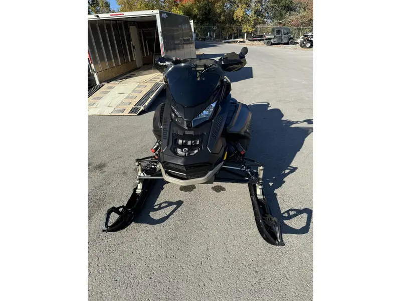 2022 Ski-Doo MACH Z 900ACE TURBO R