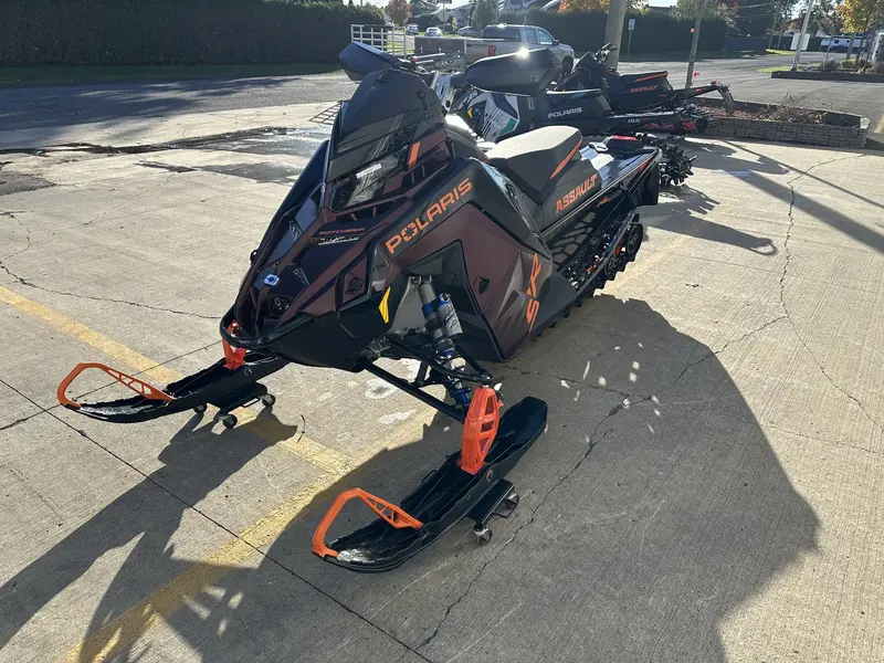 2025 Polaris PATRIOT 9R SWITCHBACK ASSAULT 146
