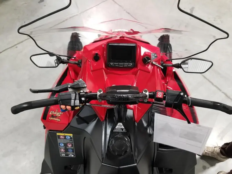 2021 Polaris 800 TITAN 155