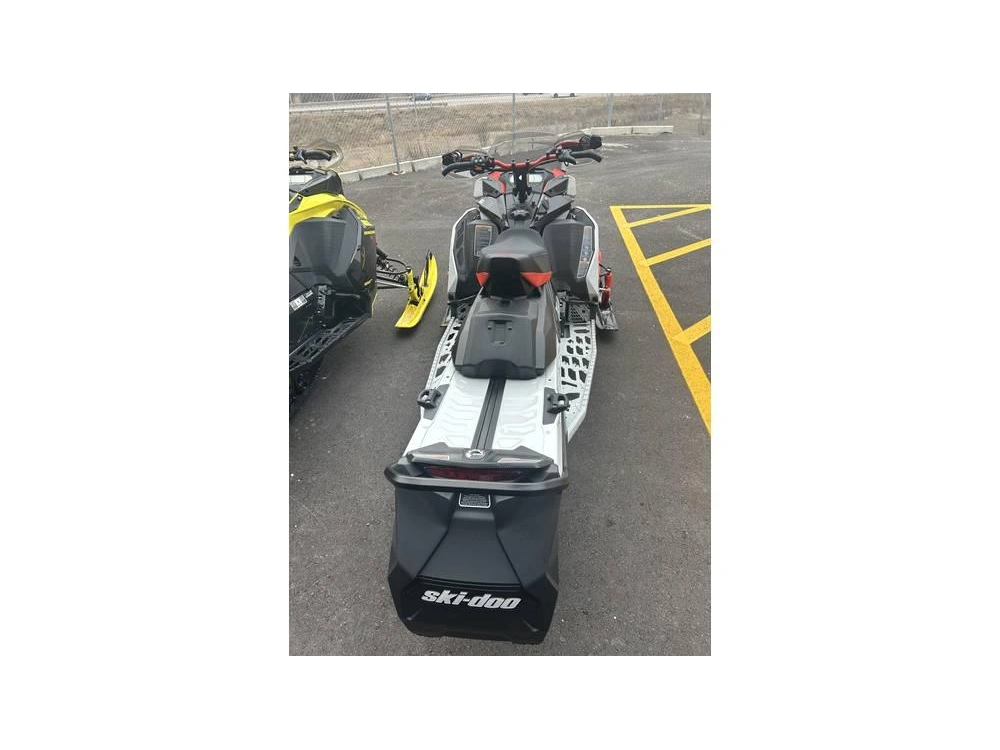 2022 Ski-doo Mxz X 850 E-tec alt