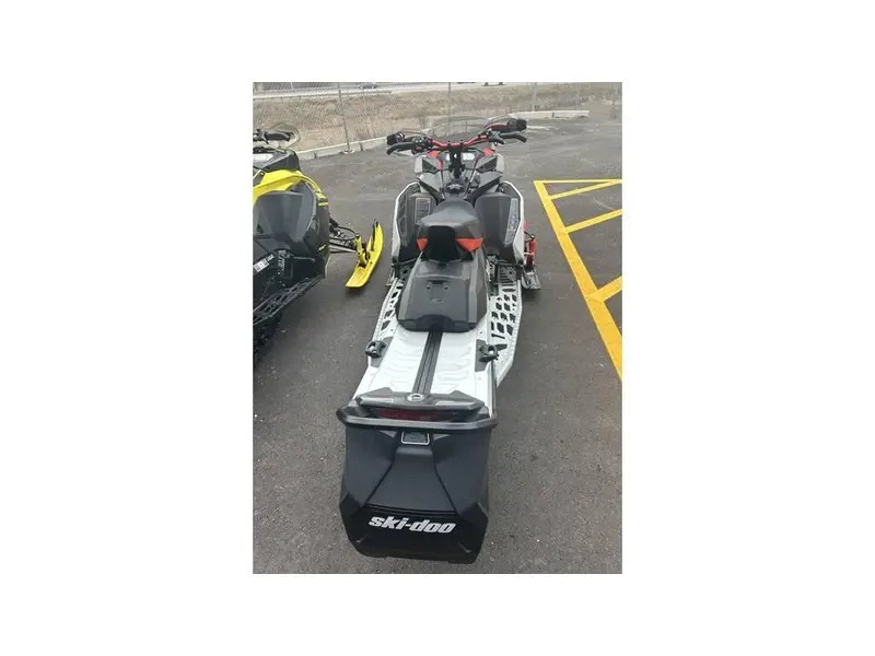 2022 Ski-Doo MXZ X 850 E-TEC