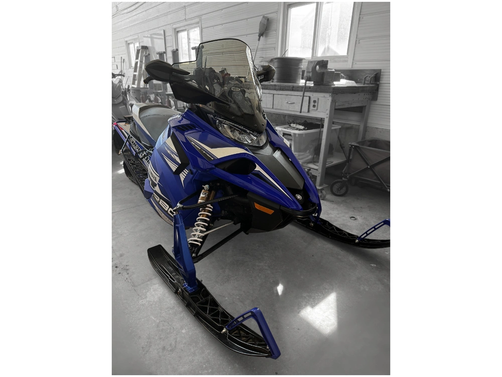2017 Yamaha Rtx Le alt