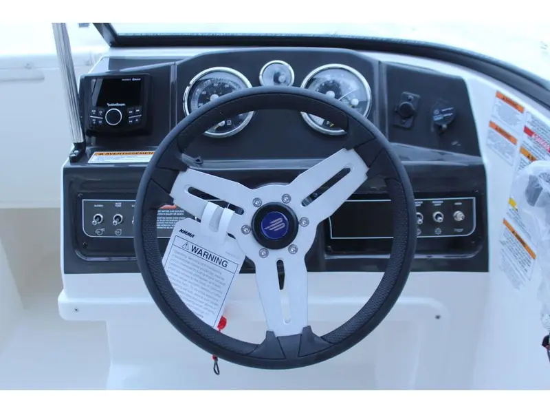 Bayliner VR4 2024
