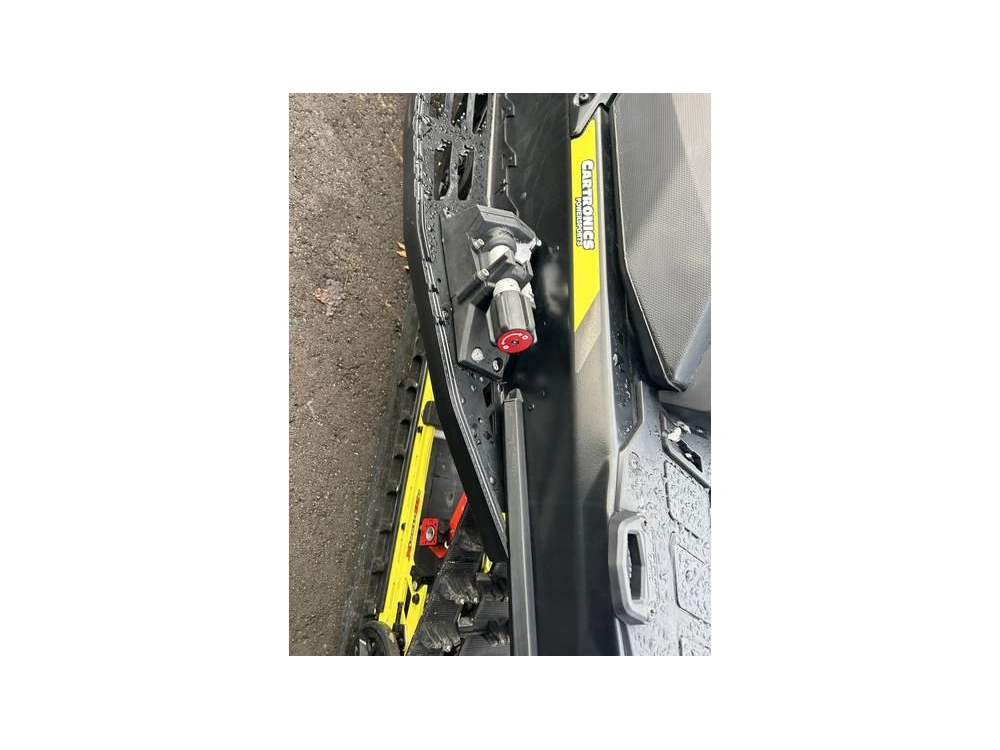 2022 Ski-doo Renegade Xrs 850 alt