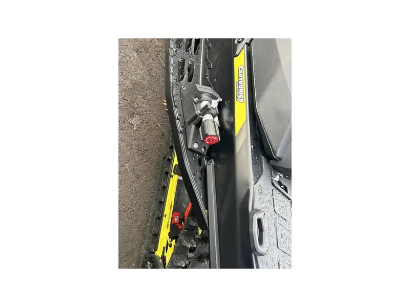 2022 Ski-Doo RENEGADE XRS 850