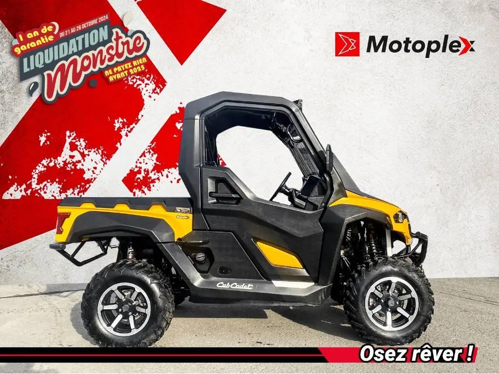 2018 Cub Cadet Challenger MX750 Cabine Fermer