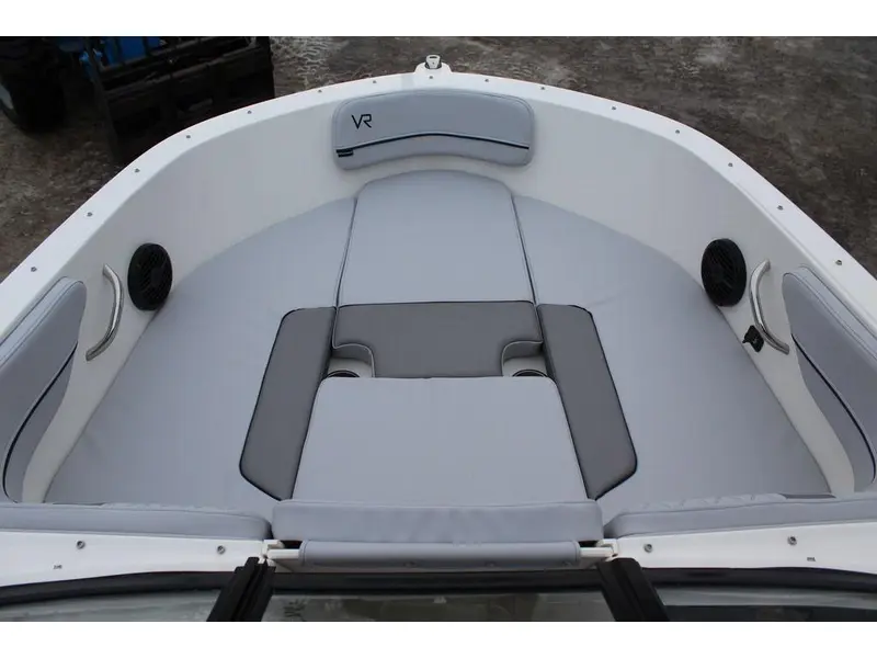 Bayliner VR4 Bowrider 2023