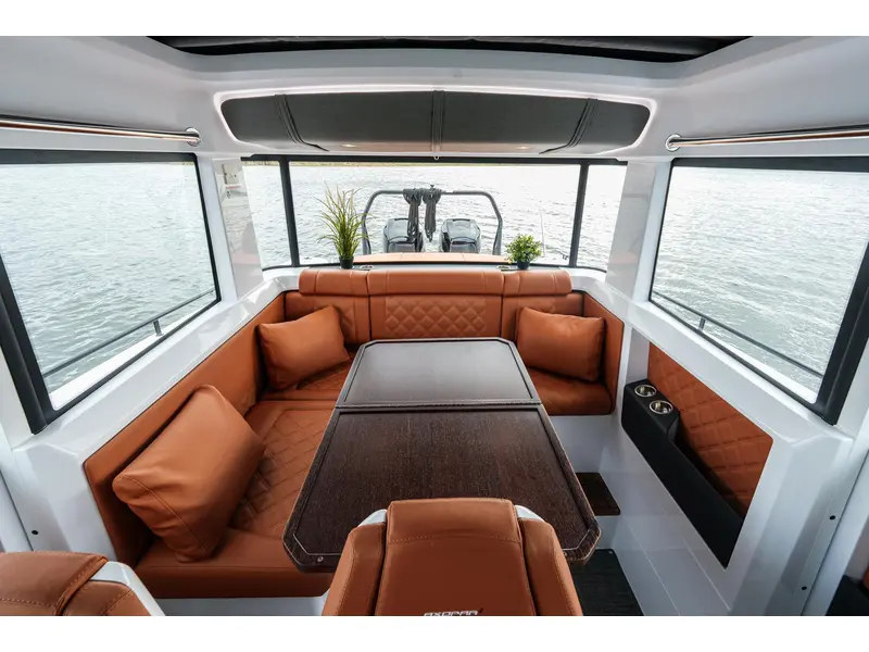 2022 Axopar 37 XC CROSS CABIN