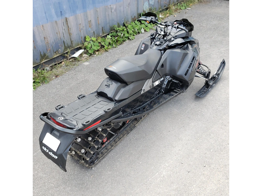 Ski-doo Renegade X-rs 900 Ace Turbo R Ice Ripper Xt 1.25 E.s. W/ 7.8 Lcd Display 2023 alt