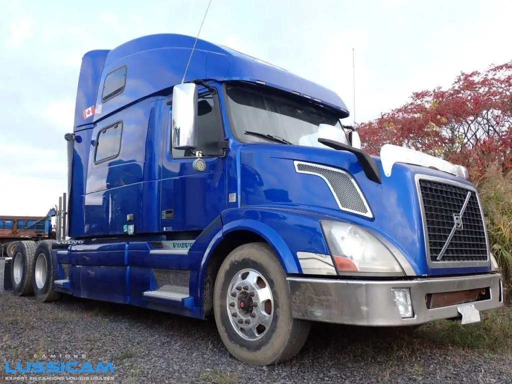 2016 Volvo VNL780