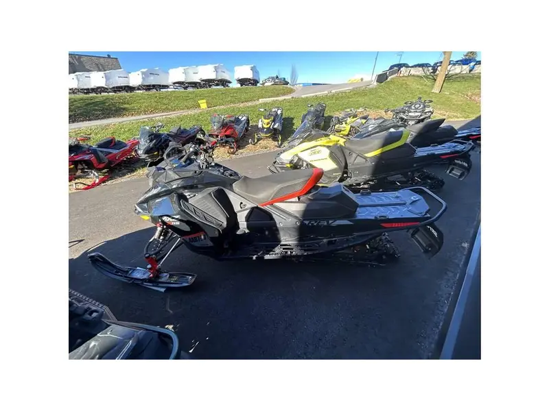 2020 Ski-Doo MXZ XRS 850 ETEC