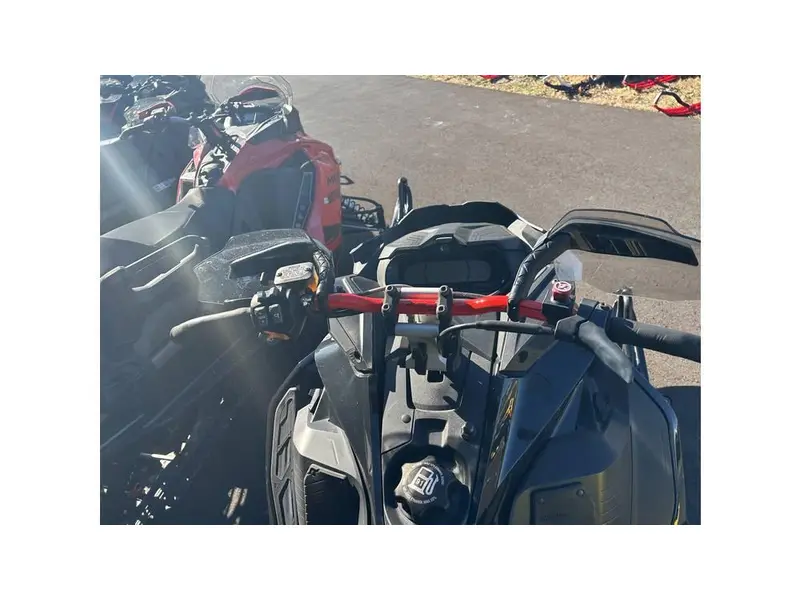 2020 Ski-Doo MXZ XRS 850 ETEC