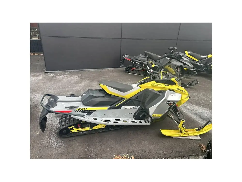 Used 2019 Ski-Doo MXZ XRS 850 ETEC in Kingston - Cartronics