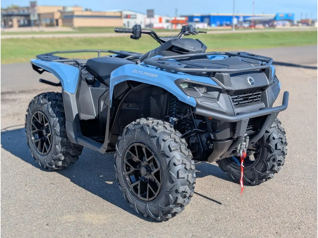 2025 Can-Am Outlander XT 700 