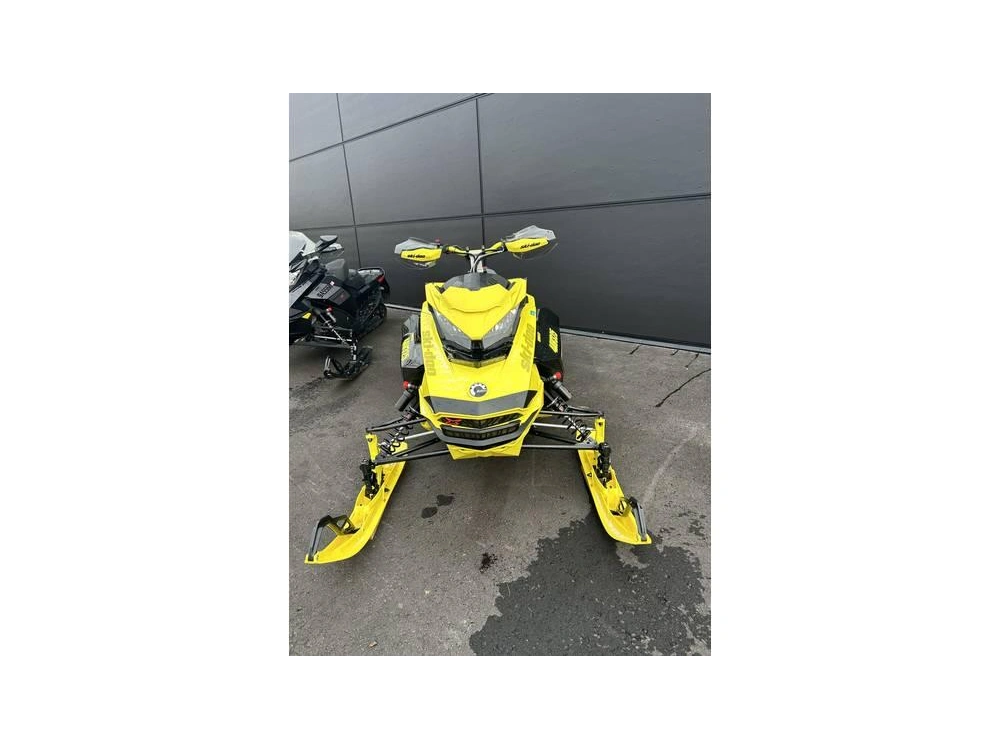 2022 Ski-doo Renegade Xrs 850 alt