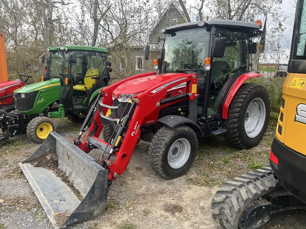 Massey Ferguson 2860M 2023