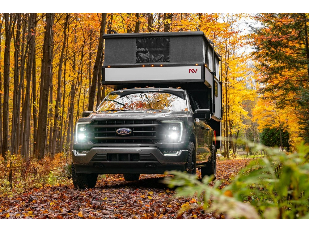 2026 Next Rv Land'r alt