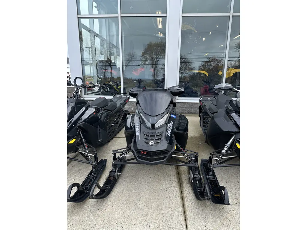 2019 Ski-Doo RENEGADE X 900 TURBO