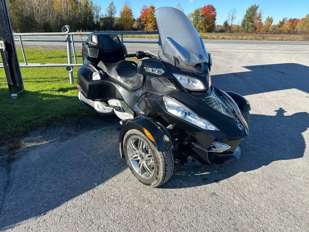 2010 Can-Am SPYDER RS-S