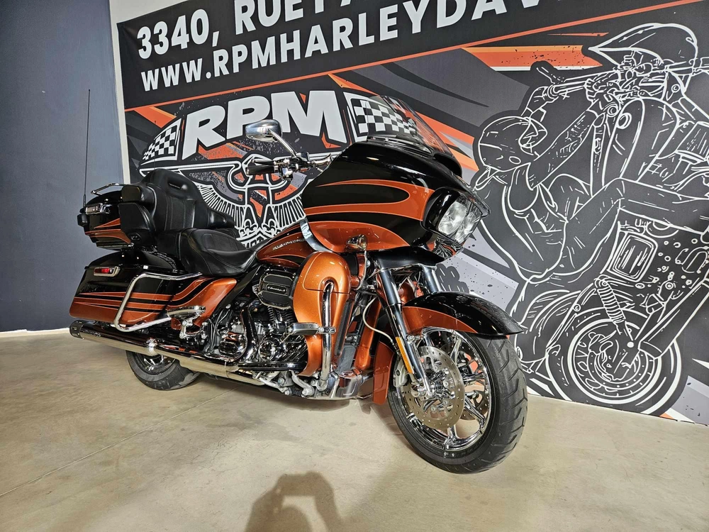 Harley-davidson Cvo Road Glide Ultra Fltruse 2015 alt