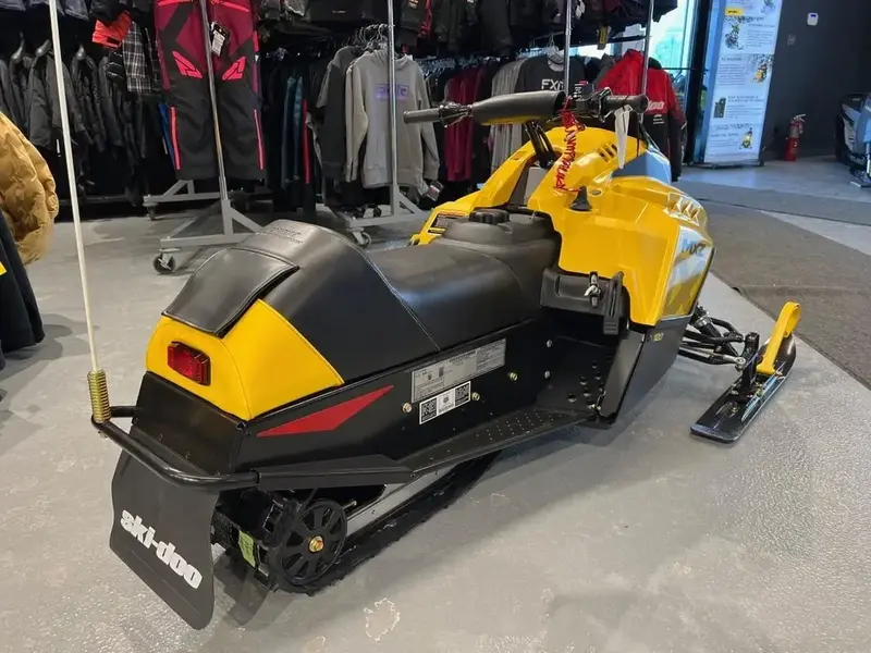 2024 Ski-Doo MXZ 120