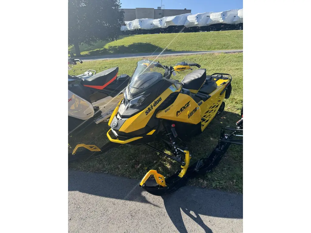 2023 Ski-Doo MXZ BLIZZARD 850 E-TEC