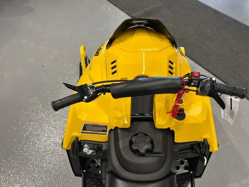 2024 Ski-Doo MXZ 120