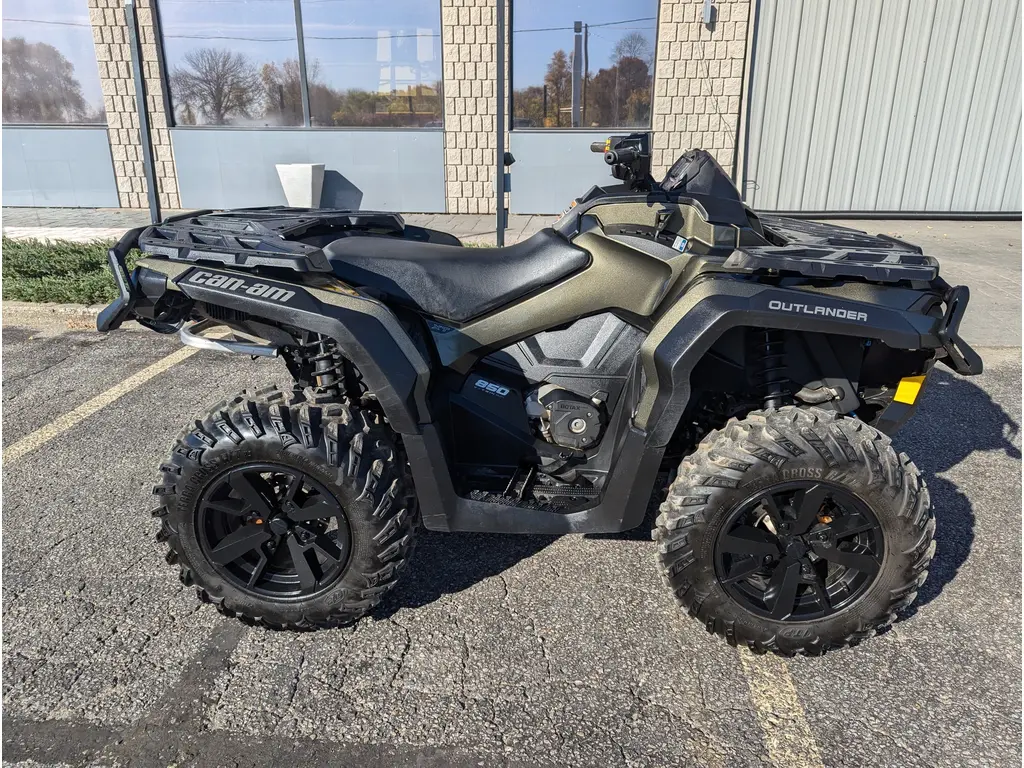 2021 Can-Am 2JMF 